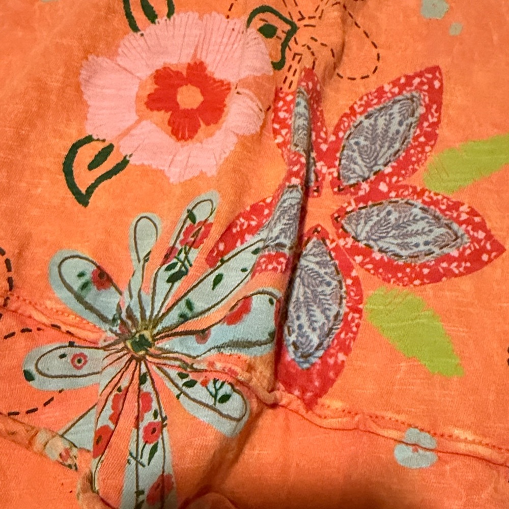 Jess & Jane ruffled layer-look floral dragonfly 3/4 sleeve top (L) EUC! - Picture 2 of 14
